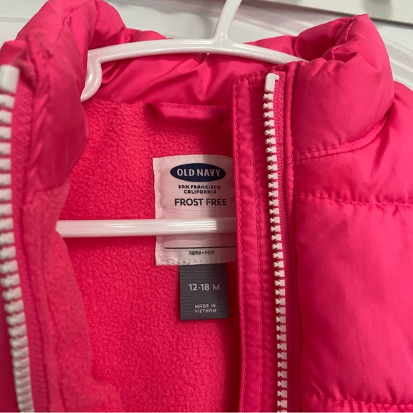 🟧$4 ADD-ON🟧 OLD NAVY • Baby Puffer Vest • 12-18 months • Frost Free Vest - Picture 5 of 7